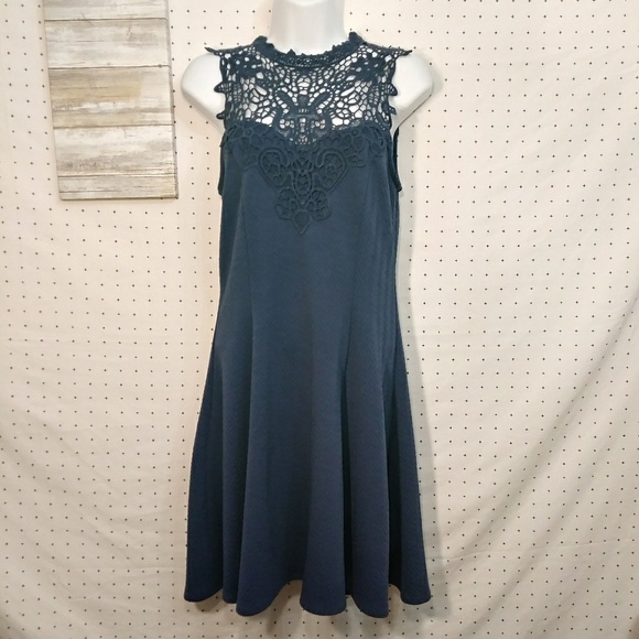 Alya Dresses & Skirts - Alya Navy Blue Sleeveless Swing Dress sz M